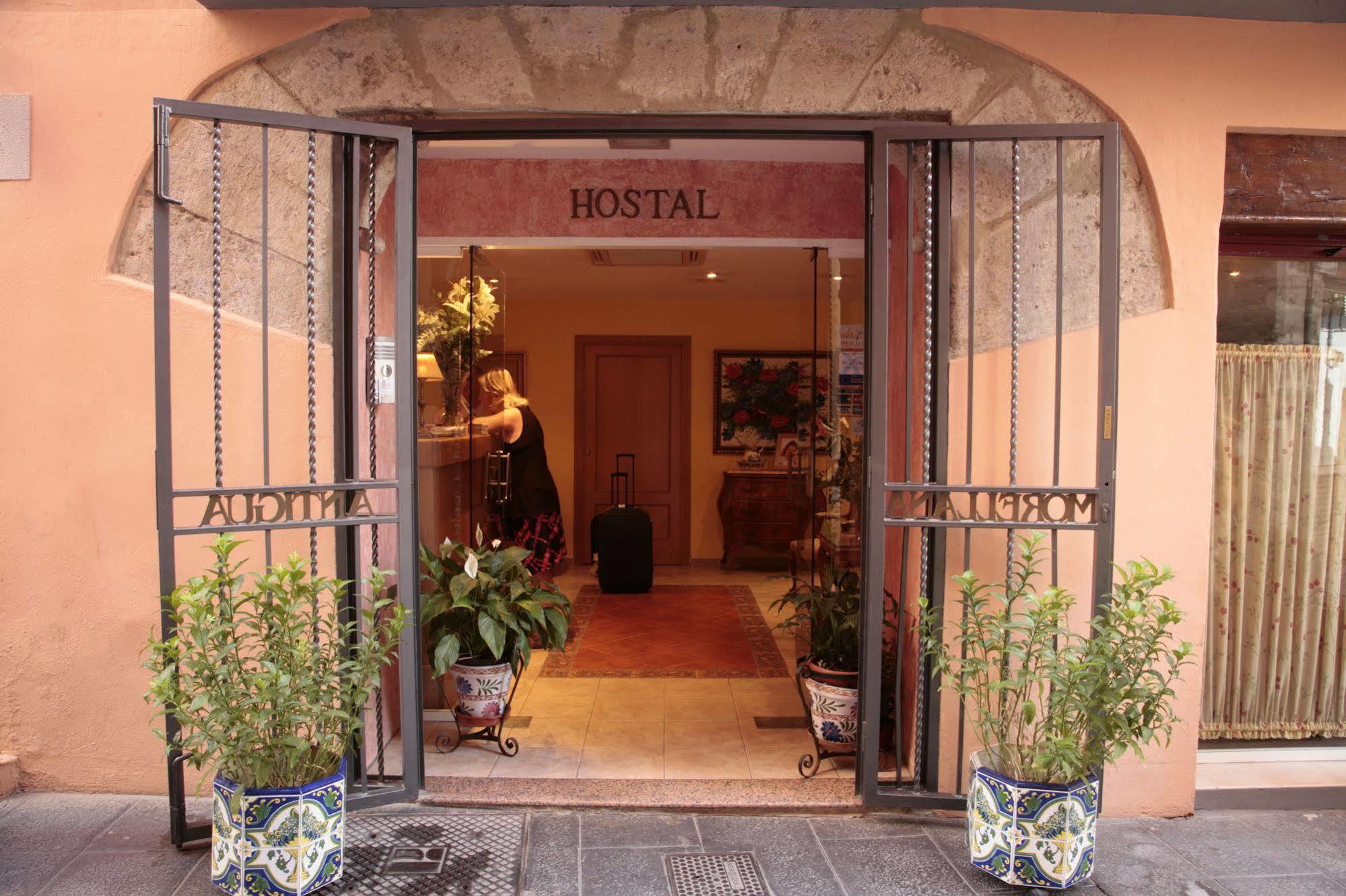 Hostal Antigua Morellana Hotell Valencia Exteriör bild